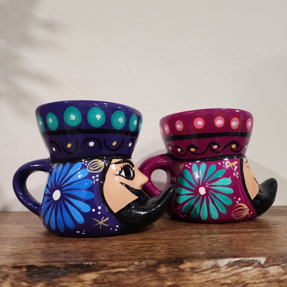 Artisan Hand Painted Mexican Folk Art Terracotta Face Mugs Set of 2 - Picture 6 of 8